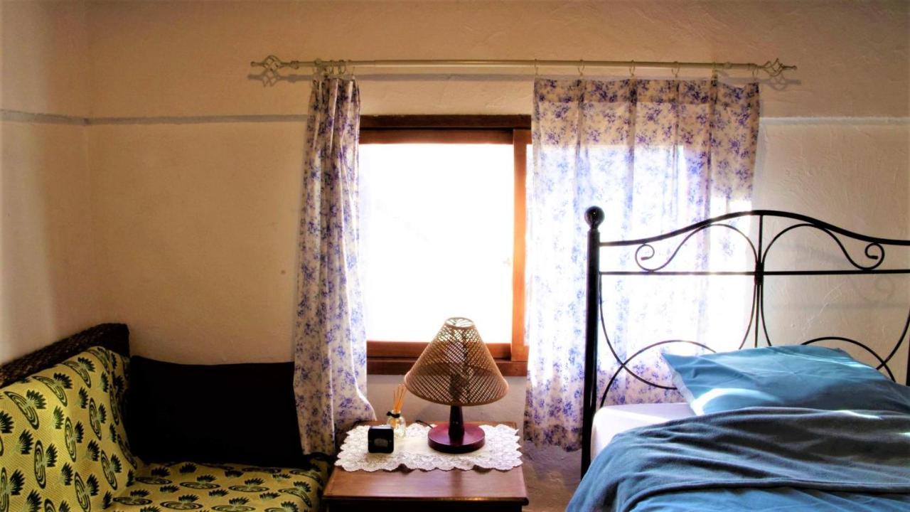 Gallery Hara And Guest House Екстериор снимка